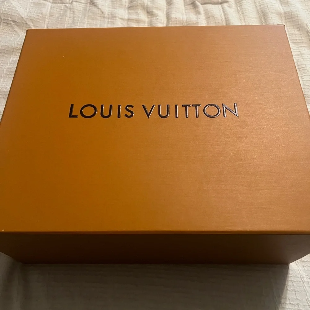 Louis Vuitton Timberlands - Picture 5 of 7